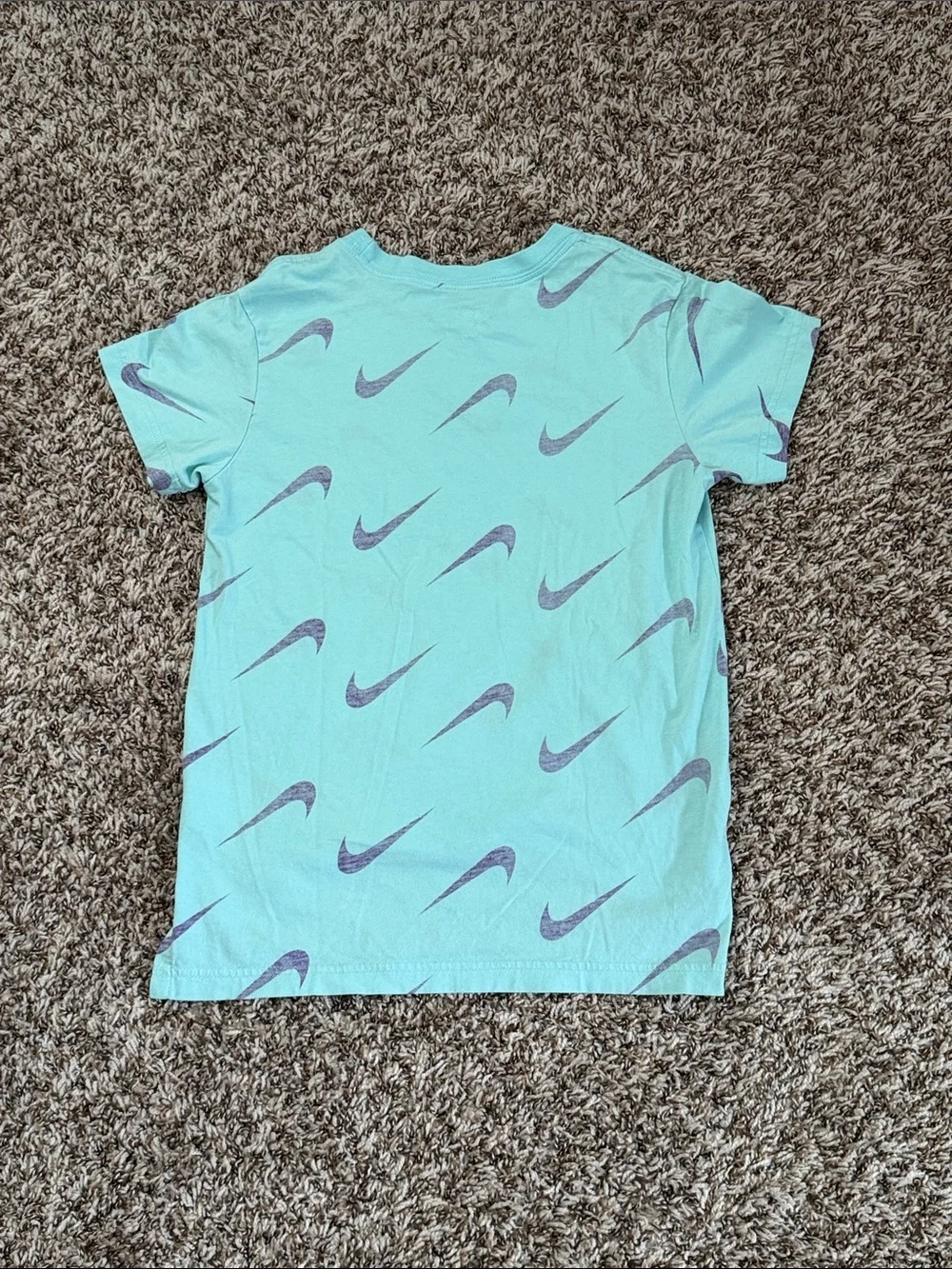 Nike Sportswear Logo Boy's Blue Short Sleeve T-shirt - Picture 3 of 3